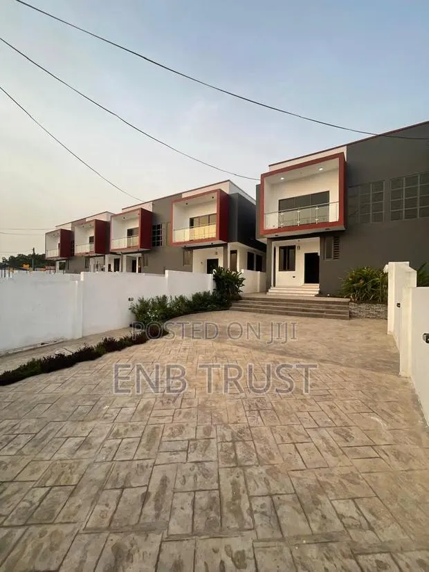 4bdrm Duplex in Kwabenya, Ga East Municipal for sale · Photo 1