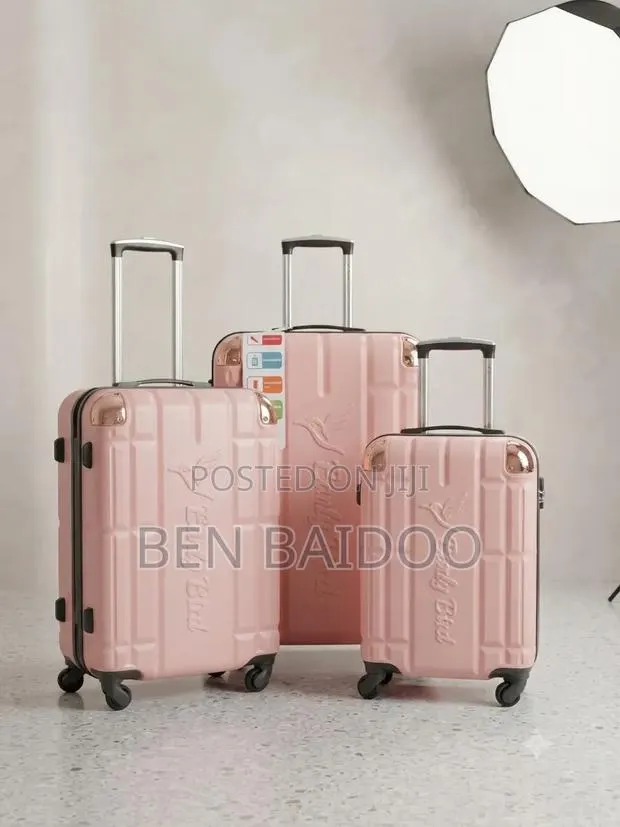 Plastic Suitcase 3in1 (Ergonomic Design) · Photo 1