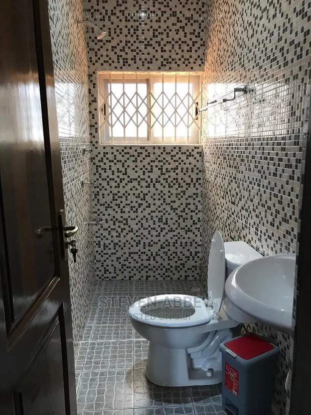 Furnished 1bdrm Bedsitter in Adom Agency, Teshie for Rent · Photo 1