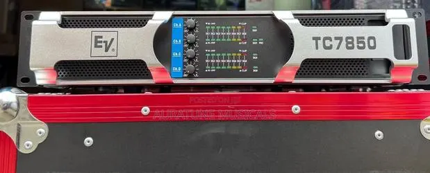 Electro-Voice (EV) TC7850 Professional 4-Channel Power Amplifier. · Photo 1