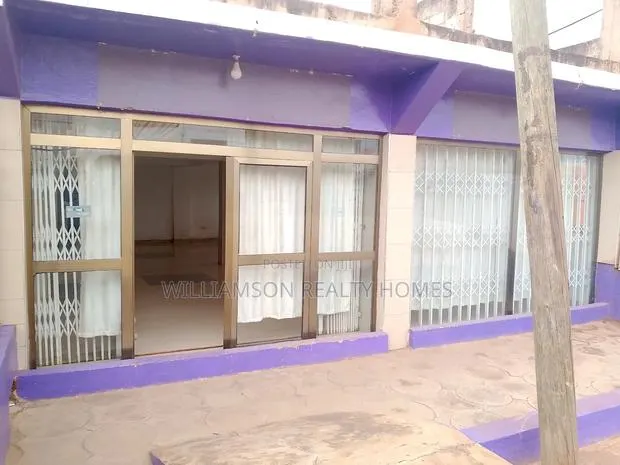Double/Spacious Road Side Shop/Store/Office Space/Warehouse, Spintex · Photo 1