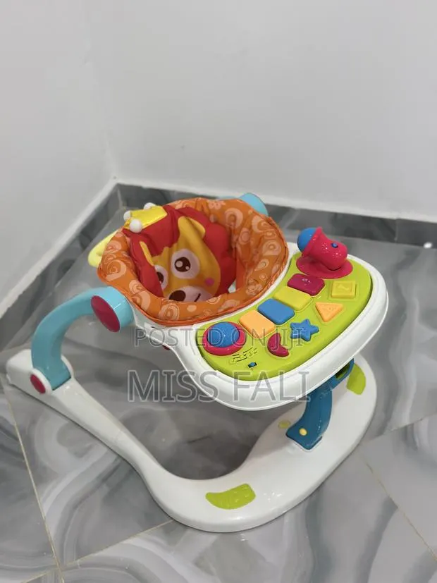 Multifunctional Baby Walker. Good Condition · Photo 2