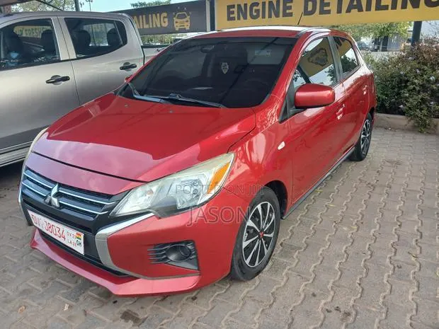 Mitsubishi Mirage 2021 Red · Photo 1