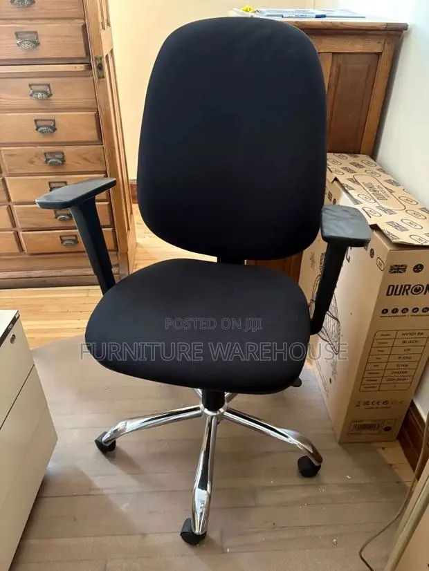 The Royal Comfort Ofice Chair · Photo 1