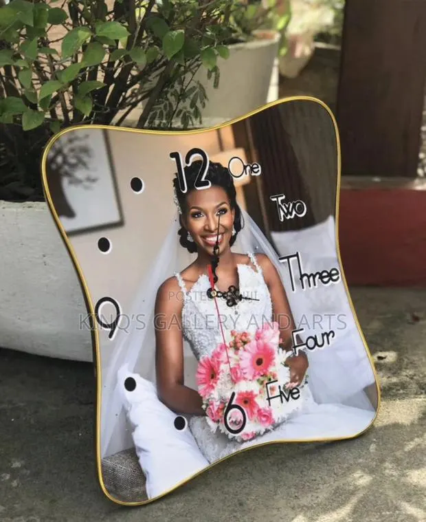 Customized Wall Clock · Photo 1