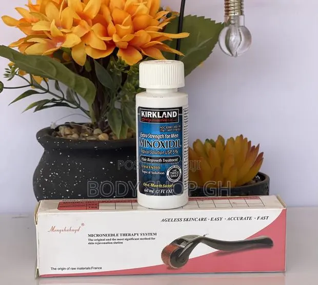Kirkland Minoxidil + Derma Roller · Photo 1