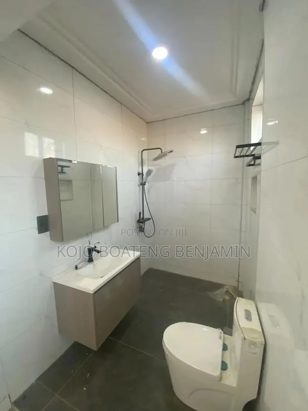 2bdrm Apartment in Lake Side Estate for rent · Photo 4