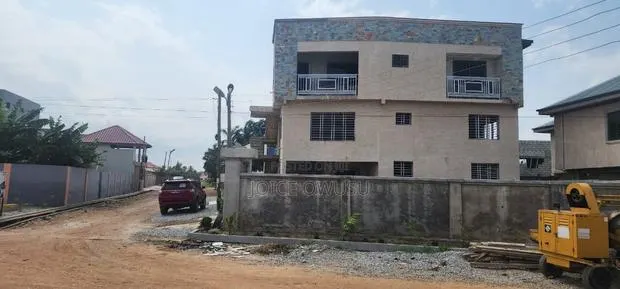12bdrm Block of Flats in Choice Junction, West Hills Mall Area for sale · Photo 1