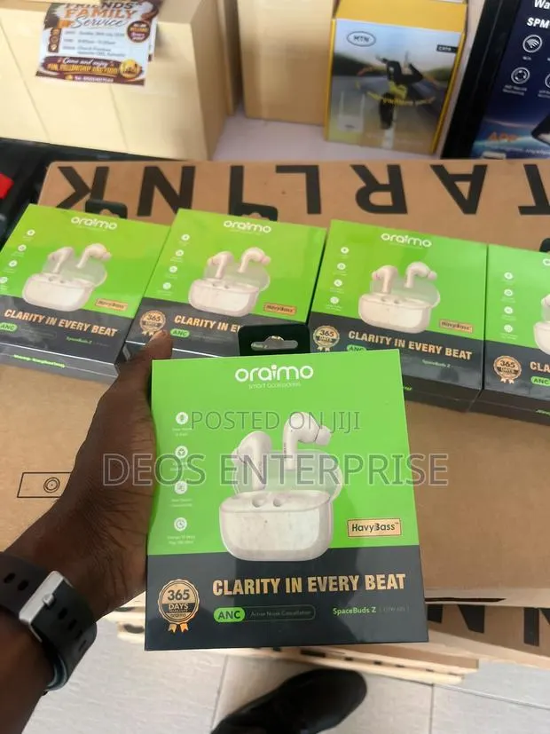 Oraimo SpaceBuds Z Deep Bass X · Photo 1