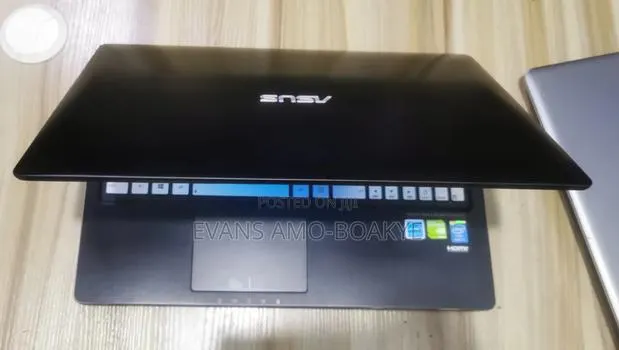 Laptop Asus Q551 8GB Intel Core i7 HDD 1T · Photo 1