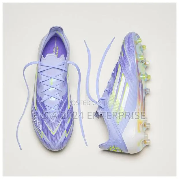 Adidas F50 Sparkfusion Elite Low FG/AG Football Boots · Photo 1