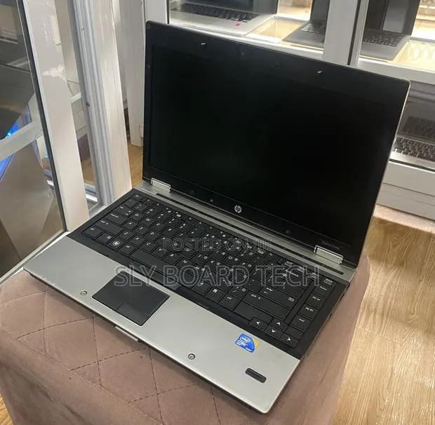 Laptop HP EliteBook 8440P 4GB Intel Core i5 HDD 500GB · Photo 1
