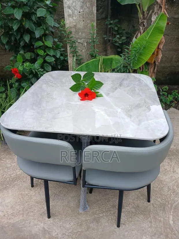 Affordable Dinning Set · Photo 1
