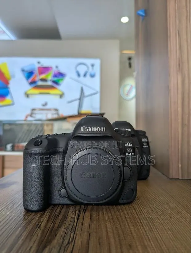 Canon Eos 5d Mark Iv DSLR Camera · Photo 1