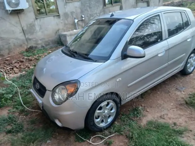 Kia Morning 2011 Silver · Photo 1