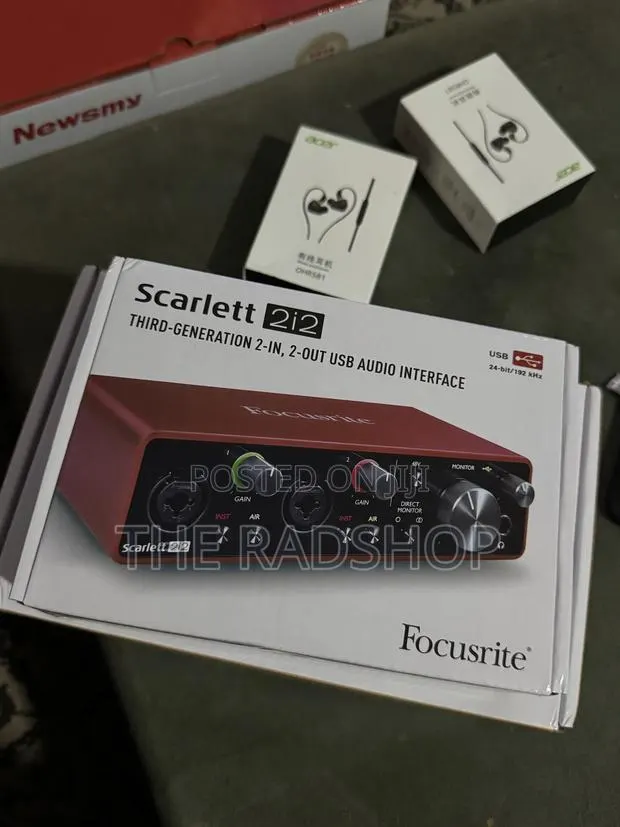 Scarlett 2i2 THIRD-GENERATION USB AUDIO INTERFACE/soundcard · Photo 2