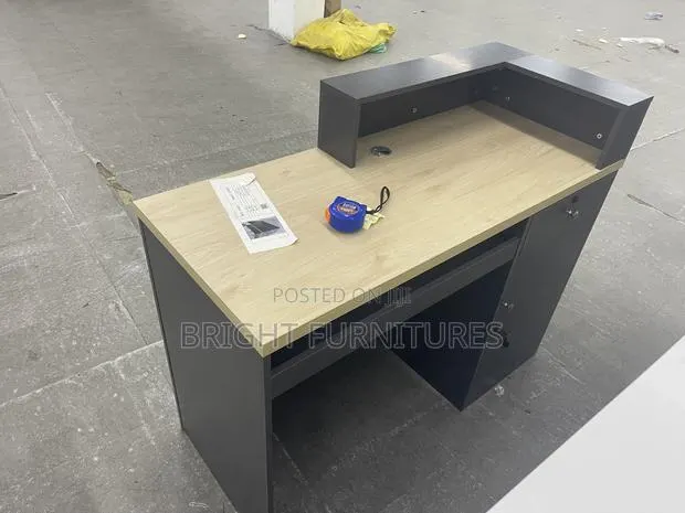 Portable Office Desk · Photo 1