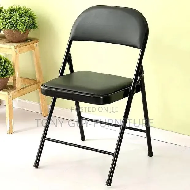 Quality and Affordable Foldable Chair · Photo 1