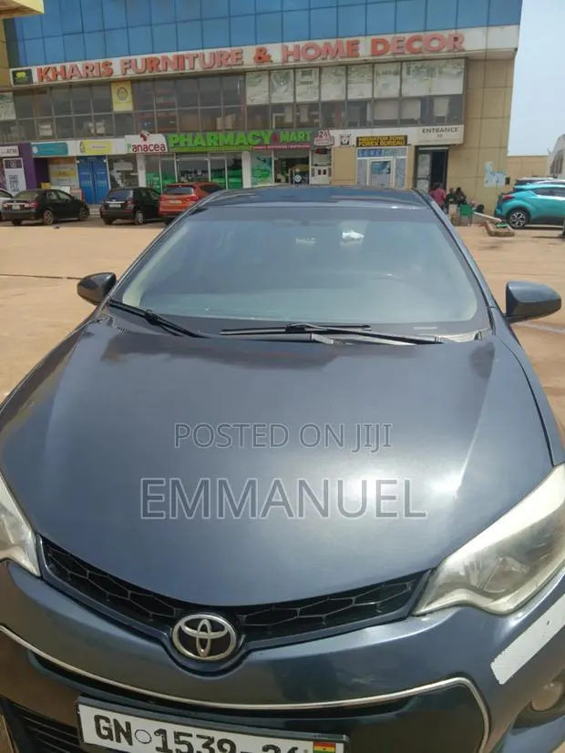 Toyota Corolla LE 4dr Sedan (1.8L 4cyl CVT) 2016 Gray · Photo 1