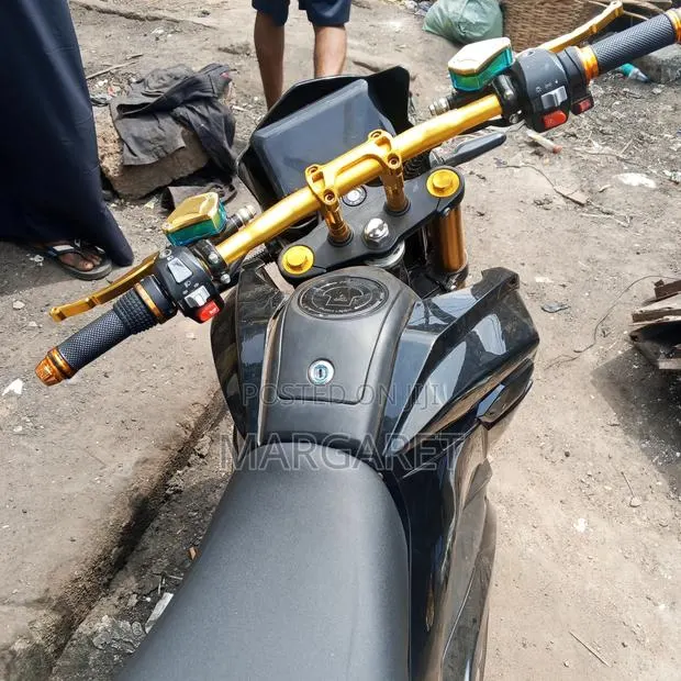 Motorcycle 2025 Black · Photo 1