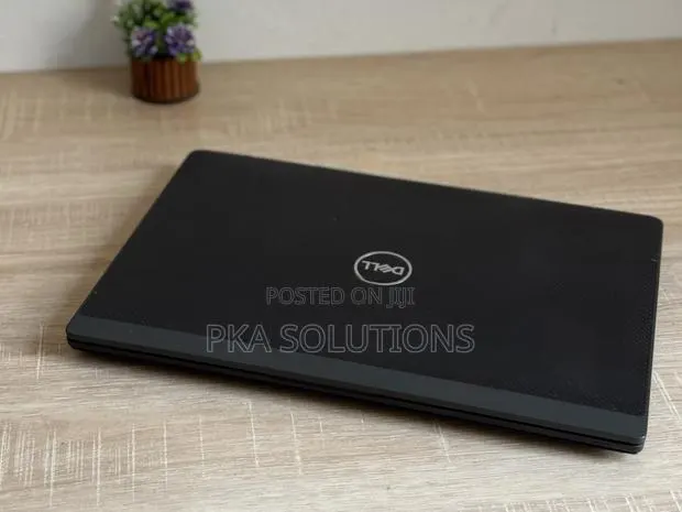 Laptop Dell Latitude 7400 16GB Intel Core I5 SSD 256GB · Photo 1