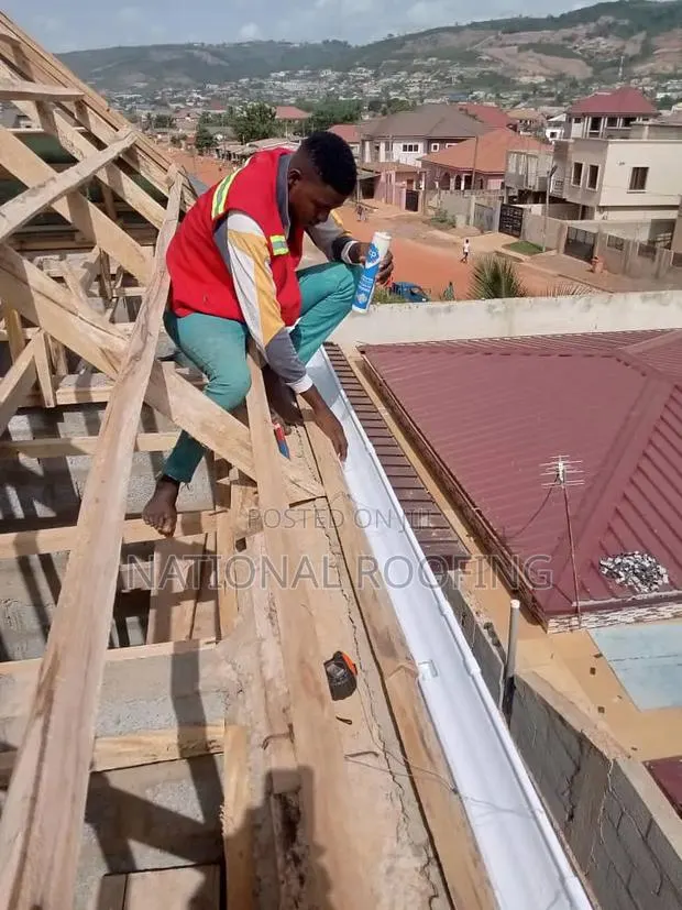 White PVC Rain Water Installation · Photo 1