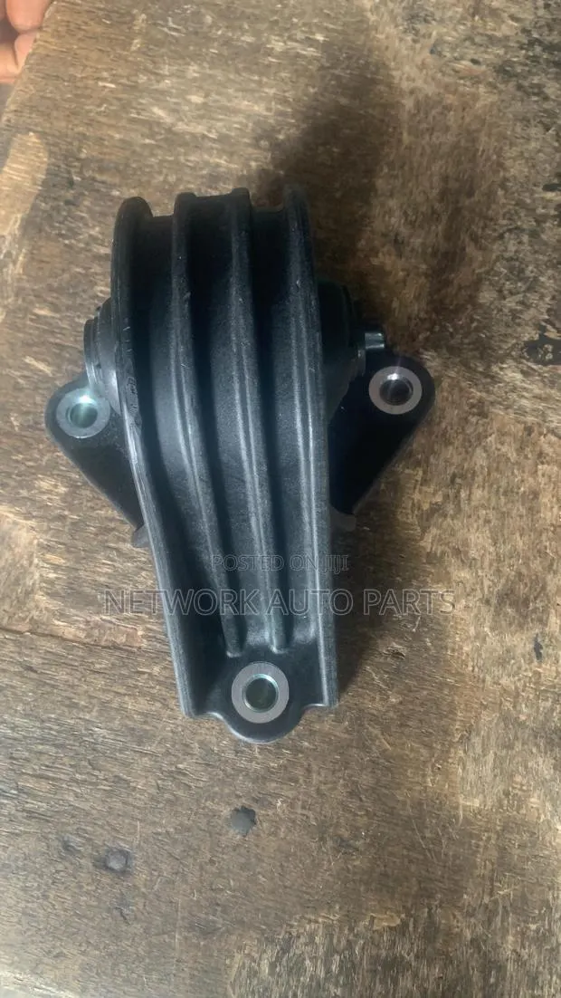 Honda Civic 2008 to 2018 Engine and Gearbox Sirts · Photo 1