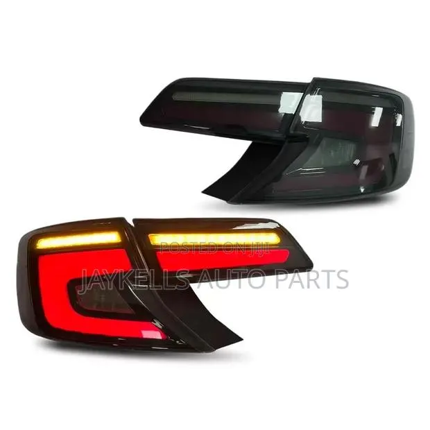 2012-2014 Toyota Camry Taillight LED Smoke Type Pair · Photo 1