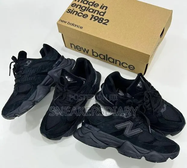 All Black 9060 New Balance · Photo 1