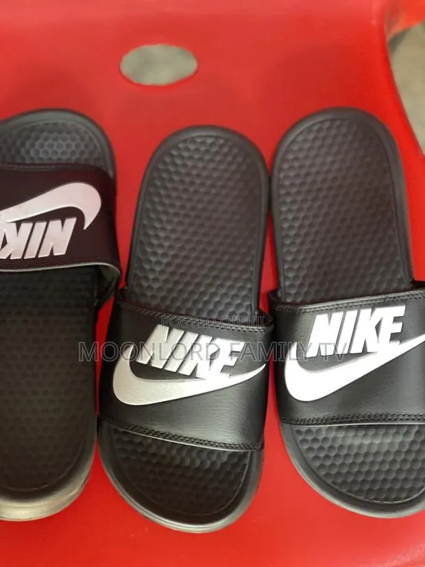 Unisex Nike · Photo 1