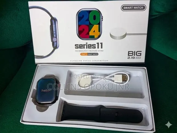 Smart Watch Series 11 Big Display Bluetooth Call Fitness Watch - Black · Photo 1
