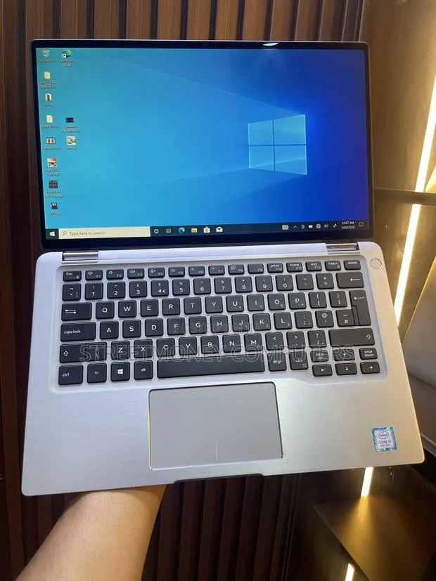 Laptop Dell Latitude 7400 16GB Intel Core i5 SSD 256GB · Photo 1