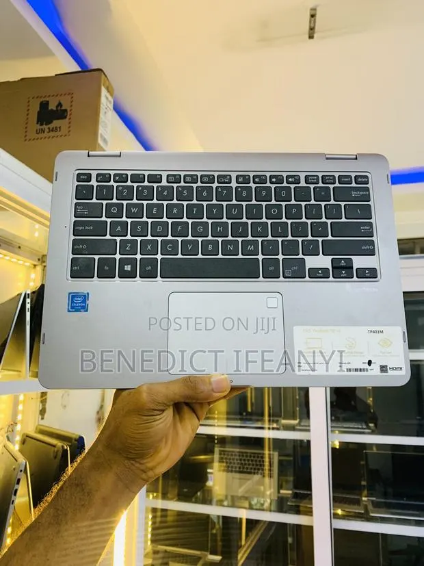 Laptop Asus VivoBook Flip 14 TP401NA 4GB Intel SSD 256GB