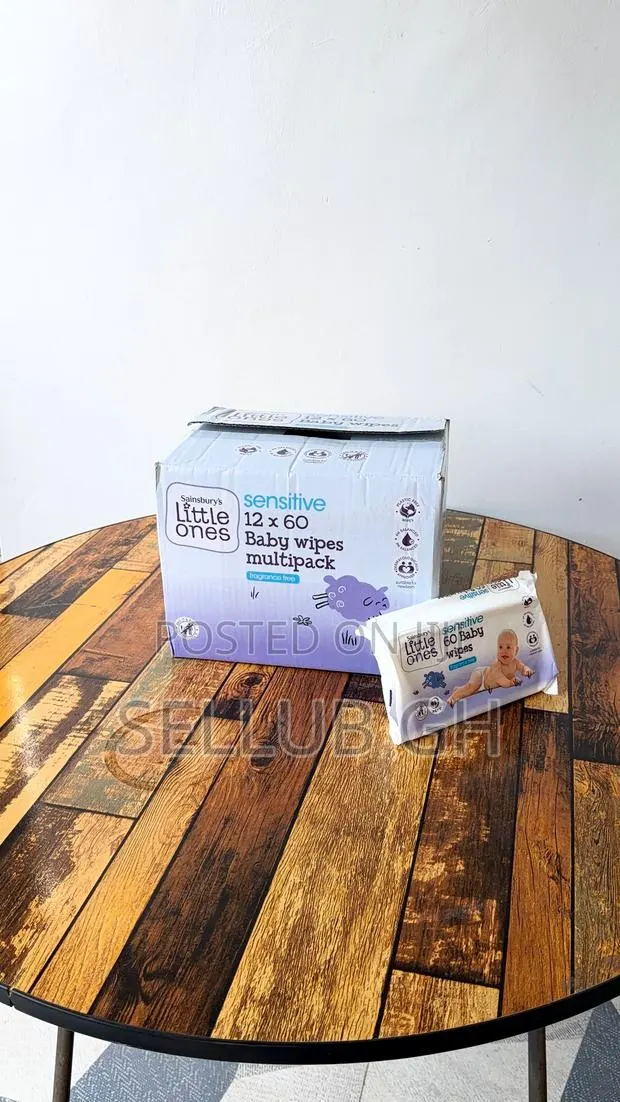 Little Ones Sensitive Baby Wipes 60 Pack - Fragrance Free (UK) · Photo 3