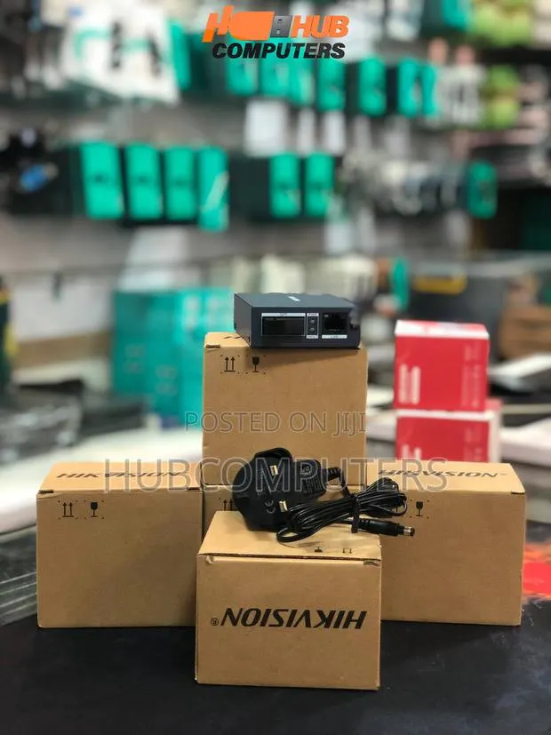 Hikvision Ds-3d501t-3 3km Gigabit Fiber Transceiver · Photo 1
