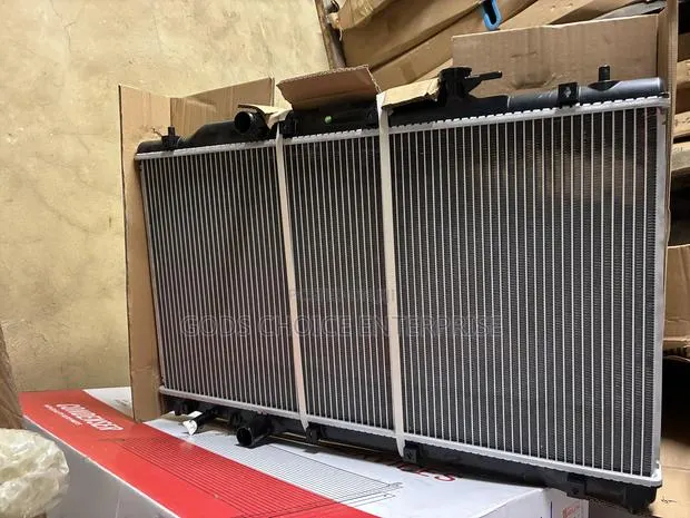 Water Tank Radiator CRV 2021-2023-2024 · Photo 1