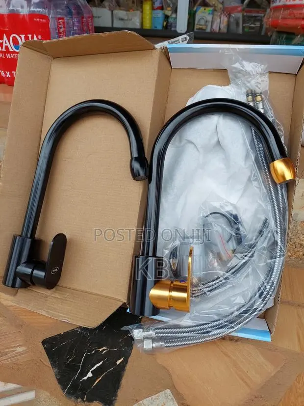 Black Gooseneck Kitchen Mixer Taps · Photo 3