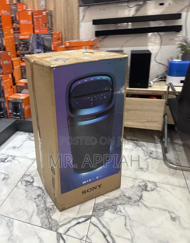 Extremely Authentic Sony XP 900 Wireless Portable Bluetooth Speaker · Photo 1