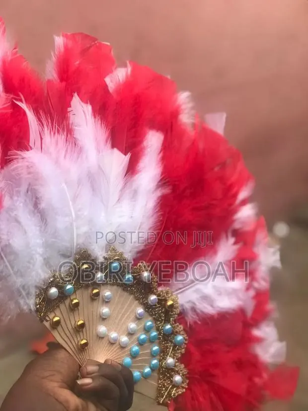 Bridal Fan · Photo 1