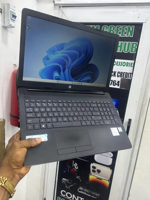 Laptop HP 15s 4GB Intel Core i3 HDD 1T · Photo 1