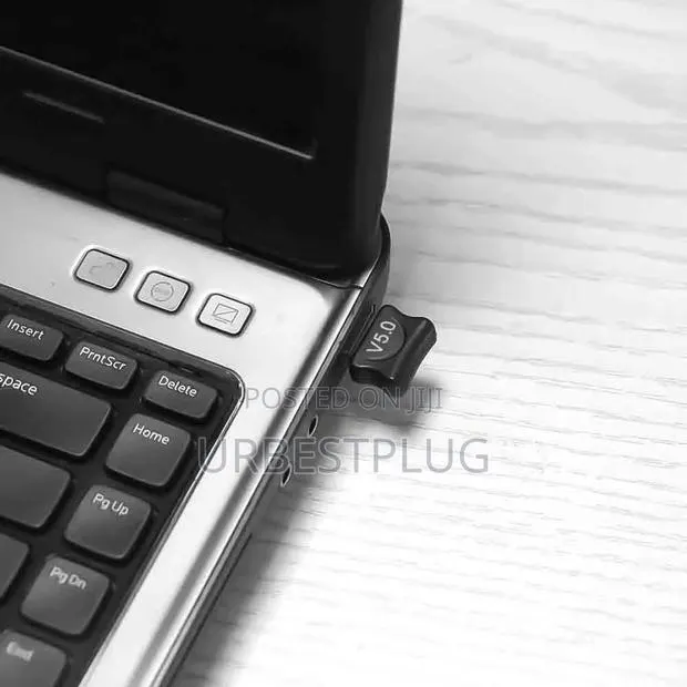Bluetooth Dongle · Photo 1