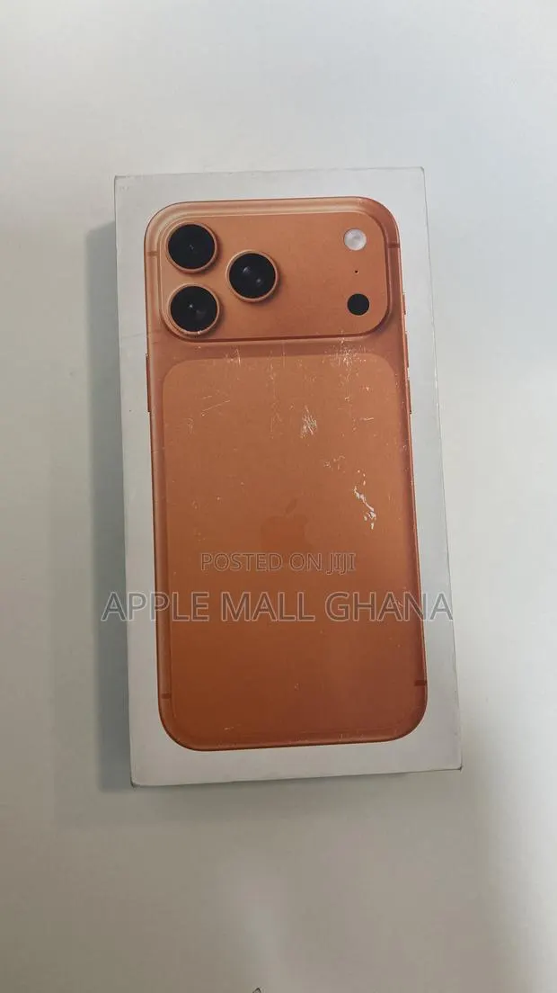New Apple iPhone 17 Pro Max 512 GB Orange · Photo 1