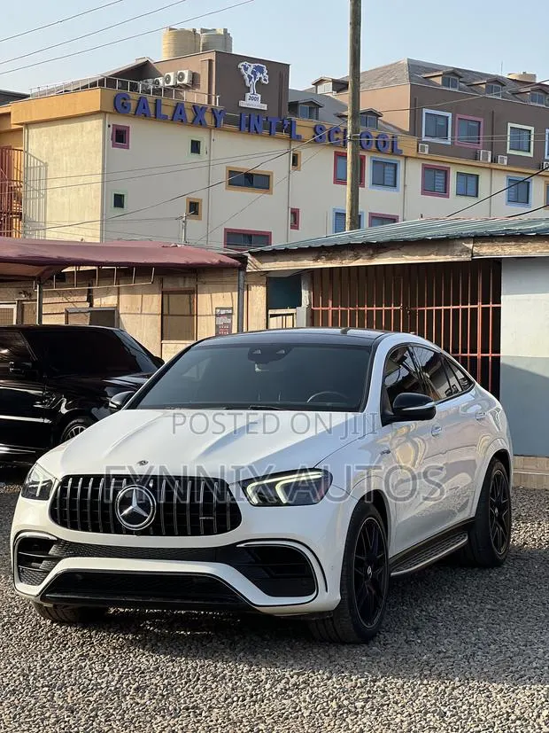Mercedes-Benz E63 2021 White · Photo 1
