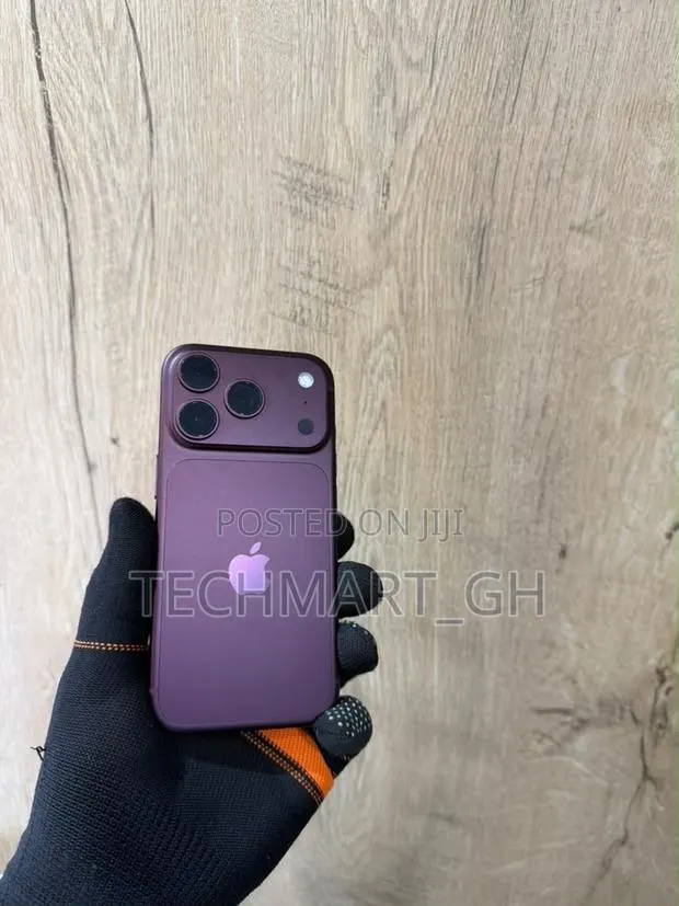 New Apple iPhone 18 Pro 256 GB Bronze · Photo 1
