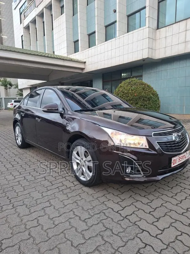 Chevrolet Cruze LTZ Auto 2013 Brown · Photo 1
