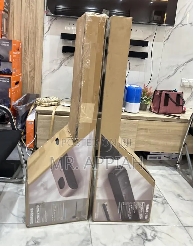 High Quality Samsung S80cb(330watt)3.1.2ch Sound Bar System · Photo 1