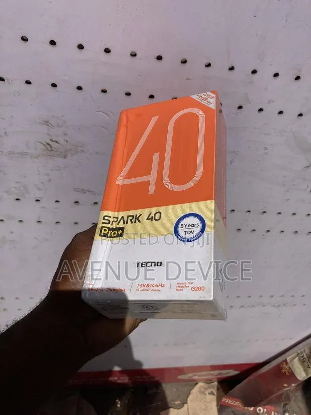 New Tecno Spark 40 Pro+ 256 GB Black · Photo 1