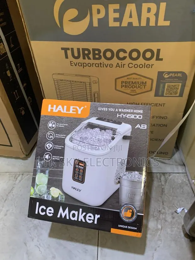 Correctly Haley Ice Cooler · Photo 1