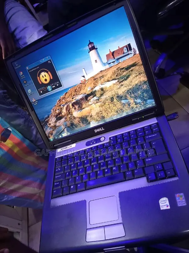 New Laptop Dell Alienware 13 R3 4GB Intel Celeron HDD 140GB · Photo 1