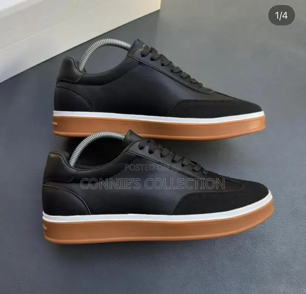 Black Casual Shoes · Photo 1